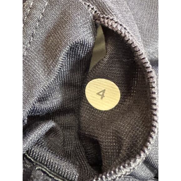 LULULEMON Exquisite Mesh Tank Top Nightfall Deep Blue Purple Built In Bra Size 4 - Picture 13 of 13